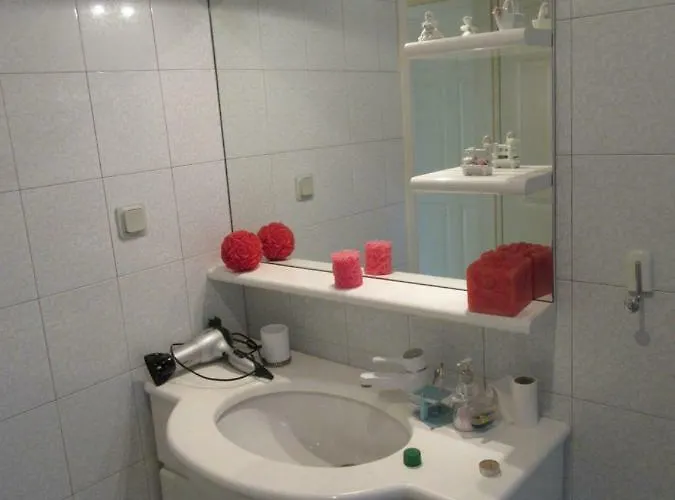 Toula * 里托楚伦