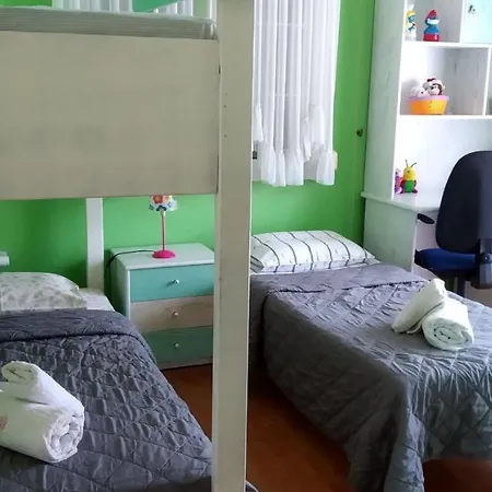 Toula Apartment *