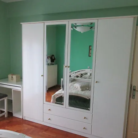 Apartment Toula